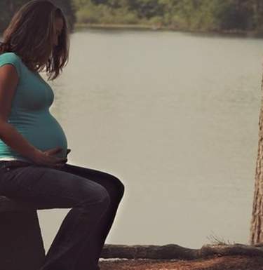 Курение во время беременности больше всего вредит печени плода – исследование