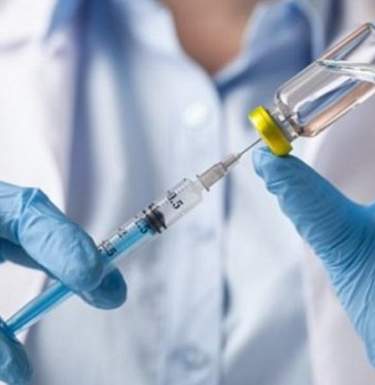 Жителей Крыма начали вакцинировать в Херсонской области: перечень пунктов прививки